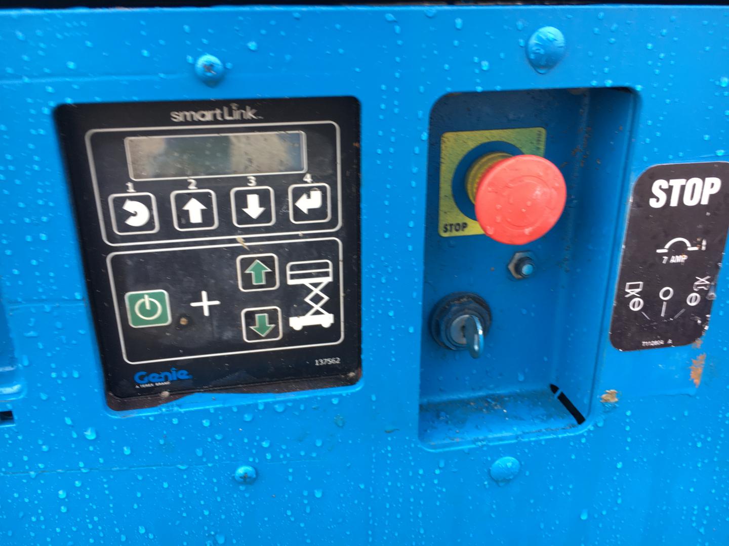 ./imagenes/INVOICE/2019/17147/ASCENSOR TIPO TIJERA GENIE GS-3232 (7).JPG